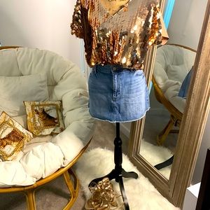 Pink shimmer crop top